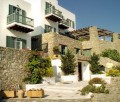 Pelican Bay Art hotel