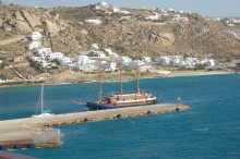 NEW PORT OF MYKONOS