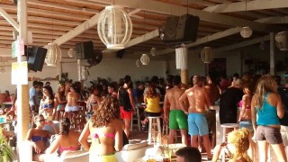 Kalua Beach Bar